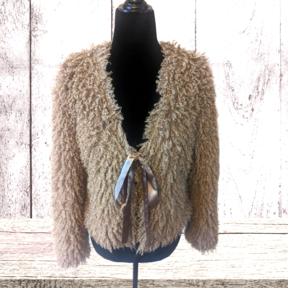 Max Studio NWOT Champagne Furry, Casual Evening Jacket with Ribbon tie, Size (S)